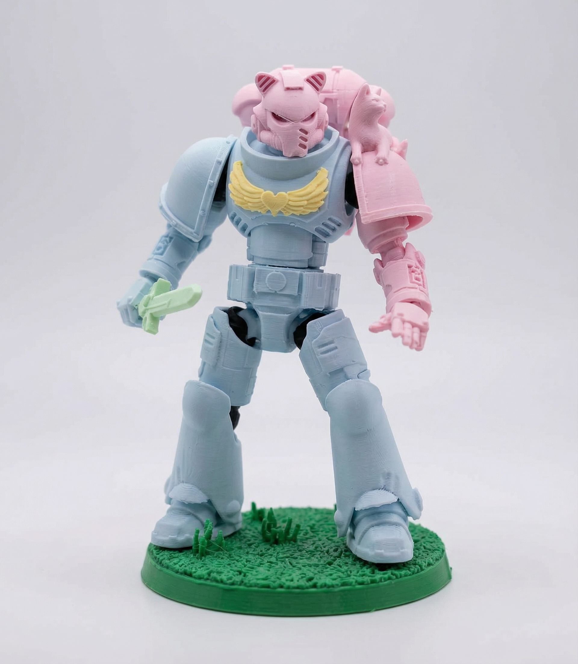 Kitten Paws – Galaxy Commando
Custom 3D Printed Collectible Figure (FDM, PLA)